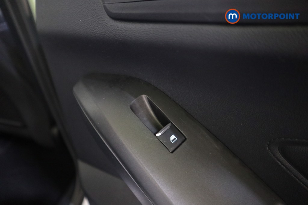 Ford Focus Titanium Manual Petrol Hatchback - Stock Number (1588175) - 18th supplementary image
