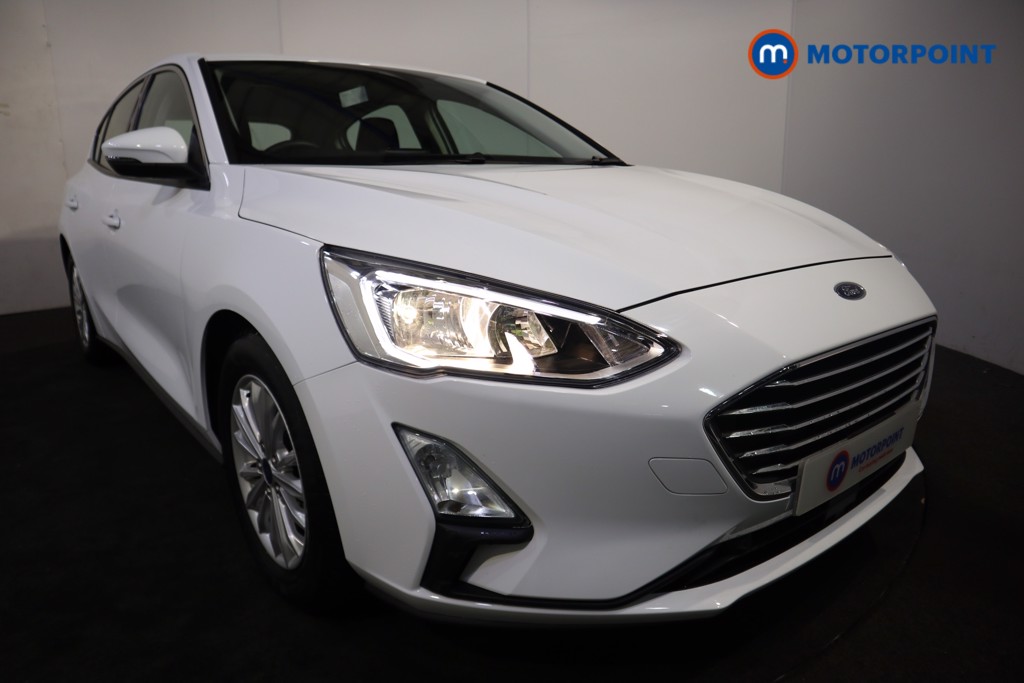 Ford Focus Titanium Manual Petrol Hatchback - Stock Number (1588175) - 31st supplementary image