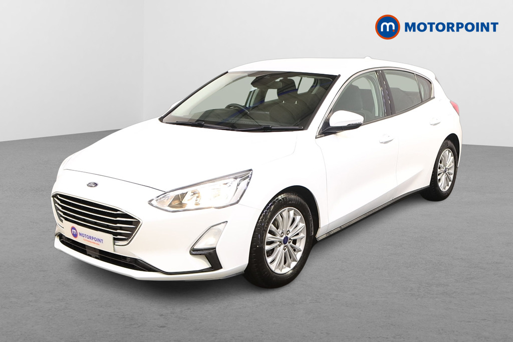 Ford Focus Titanium Manual Petrol Hatchback - Stock Number (1588175) - Passenger side front corner