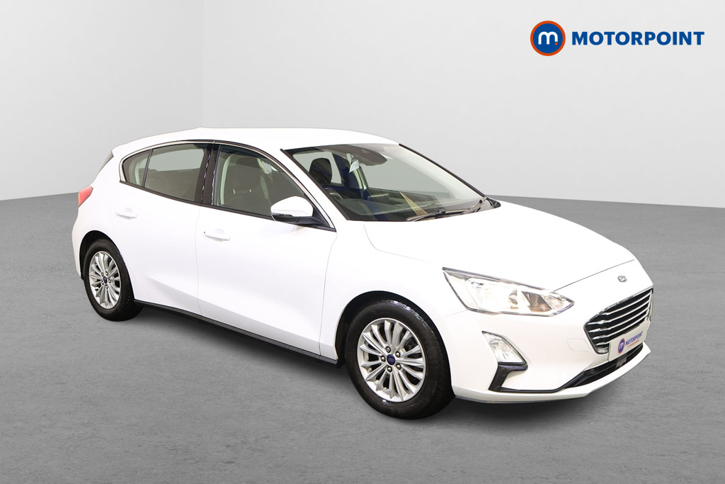 Ford Focus Titanium Manual Petrol Hatchback - Stock Number (1588175) - Drivers side front corner