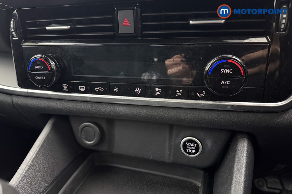 Nissan Qashqai Acenta Premium Manual Petrol SUV - Stock Number (1588277) - 11th supplementary image