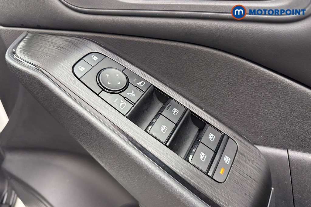 Nissan Qashqai Acenta Premium Manual Petrol SUV - Stock Number (1588277) - 16th supplementary image