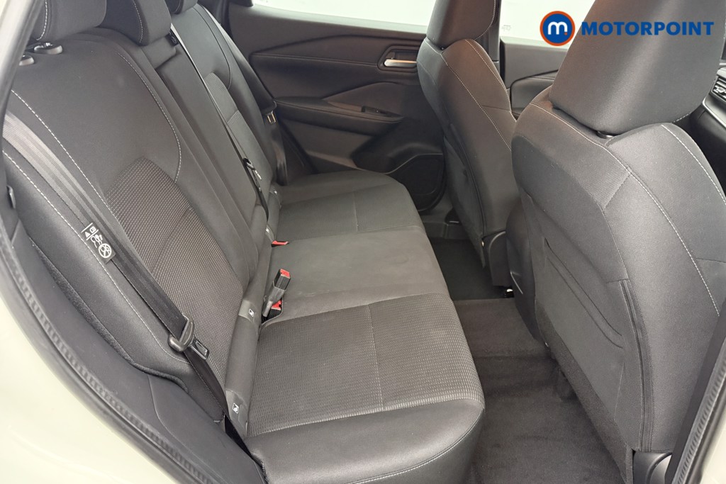 Nissan Qashqai Acenta Premium Manual Petrol SUV - Stock Number (1588277) - 19th supplementary image