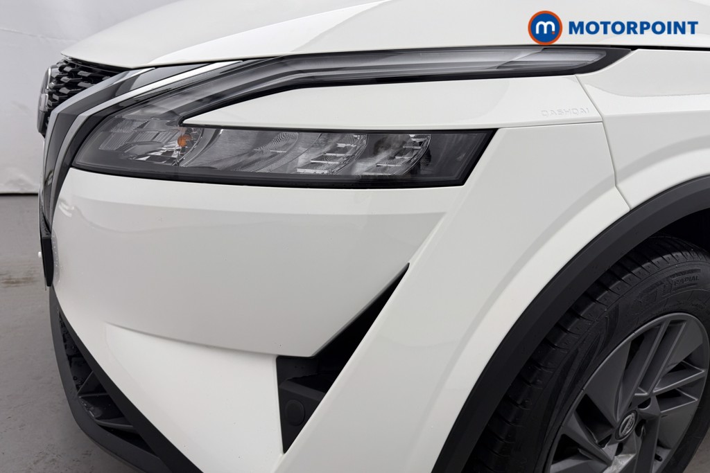 Nissan Qashqai Acenta Premium Manual Petrol SUV - Stock Number (1588277) - 25th supplementary image