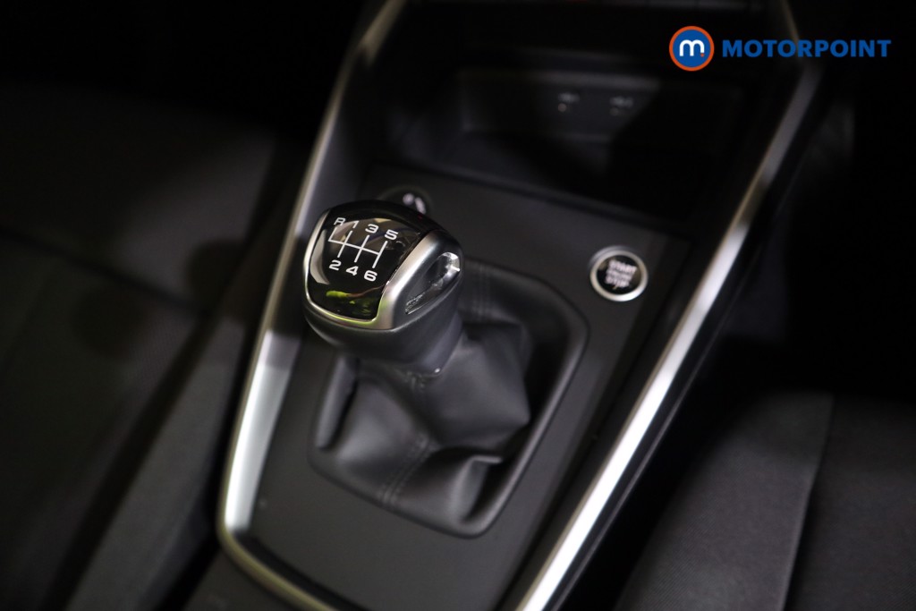 Audi A3 Technik Manual Petrol Hatchback - Stock Number (1588292) - 9th supplementary image