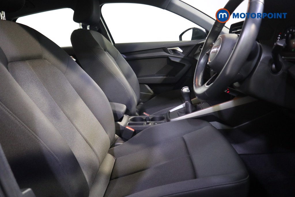 Audi A3 Technik Manual Petrol Hatchback - Stock Number (1588292) - 14th supplementary image