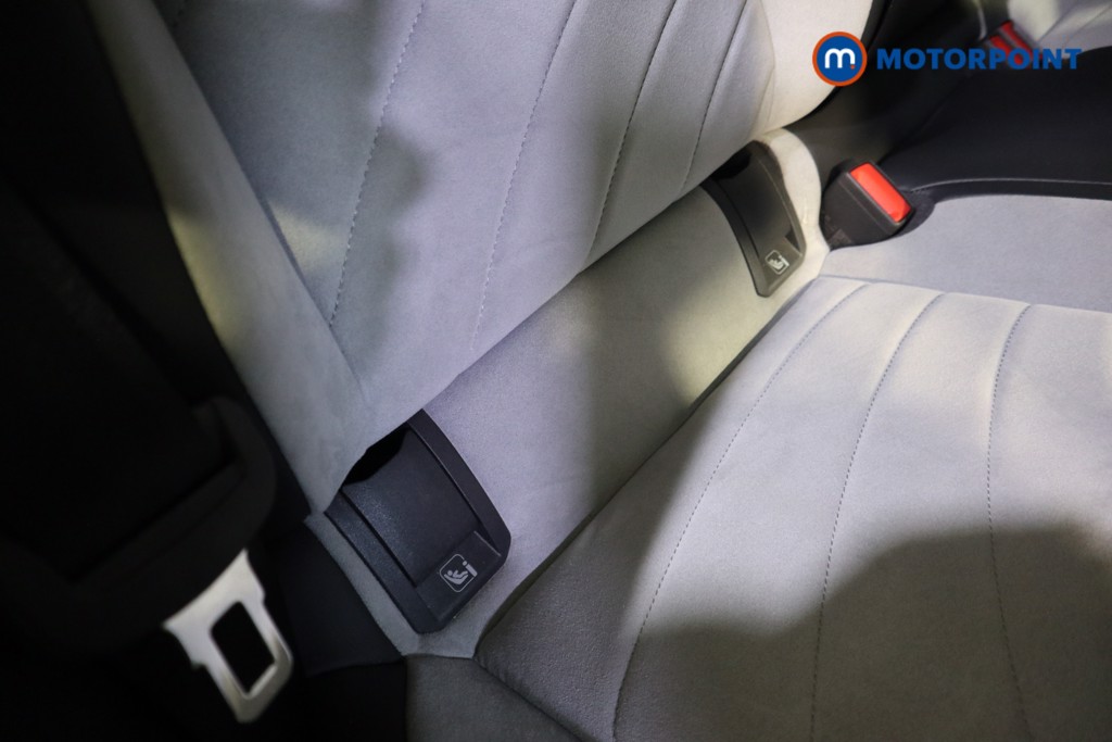 Volkswagen Id.3 Family Pro Automatic Electric Hatchback - Stock Number (1588294) - 14th supplementary image