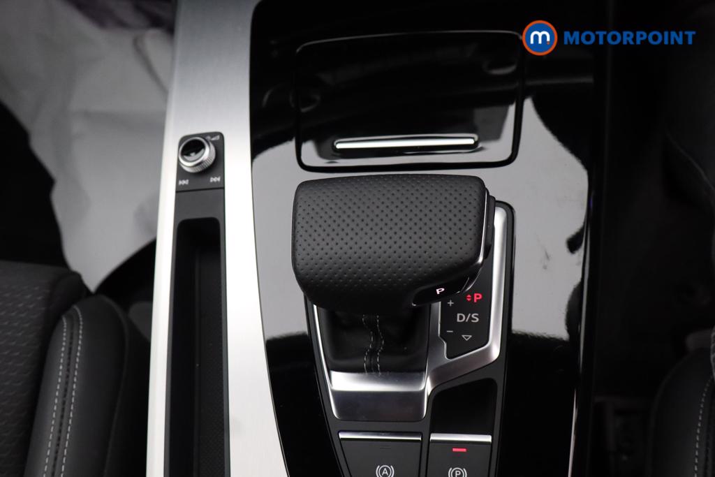 Audi Q5 S Line Automatic Petrol SUV - Stock Number (1588335) - 14th supplementary image