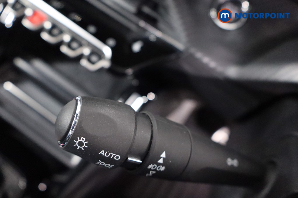 Peugeot 2008 Gt Premium Automatic Petrol SUV - Stock Number (1588429) - 19th supplementary image