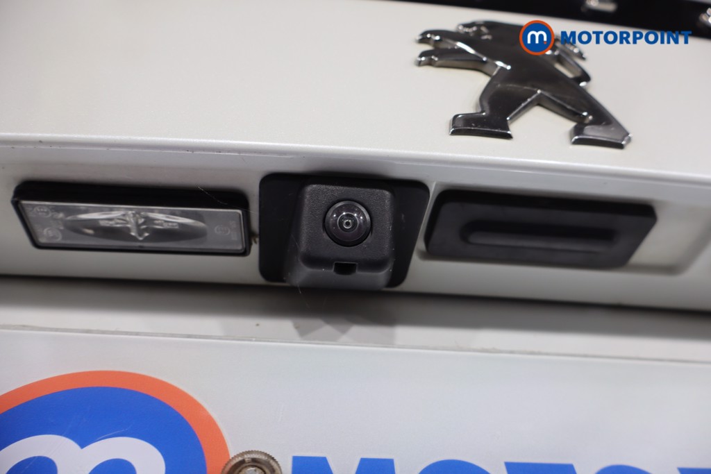 Peugeot 2008 Gt Premium Automatic Petrol SUV - Stock Number (1588429) - 35th supplementary image