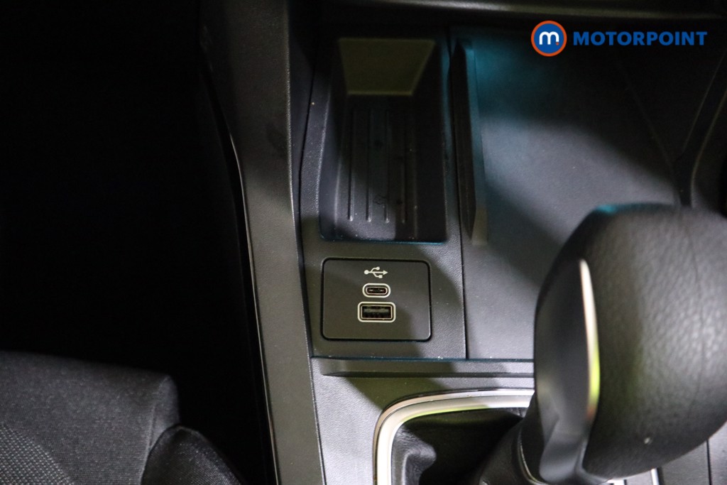 Ford Puma St-Line Automatic Petrol SUV - Stock Number (1588492) - 9th supplementary image