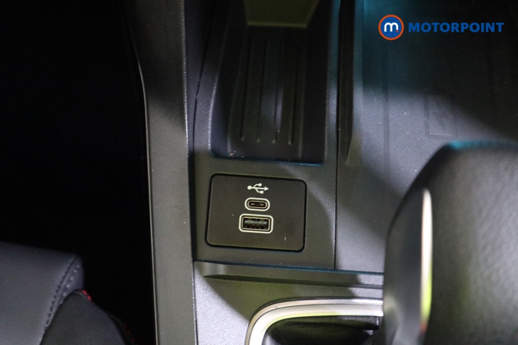 Ford Puma St-Line X Automatic Petrol SUV - Stock Number (1588511) - 9th supplementary image