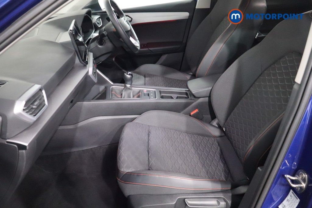 Seat Leon FR Manual Petrol Estate - Stock Number (1588524) - 4th supplementary image
