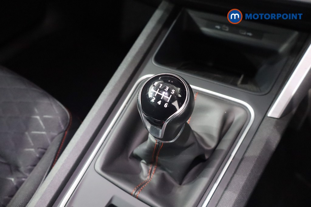 Seat Leon FR Manual Petrol Estate - Stock Number (1588524) - 14th supplementary image