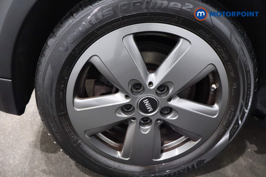 Mini Hatchback Cooper S Classic Manual Petrol Hatchback - Stock Number (1588526) - 9th supplementary image