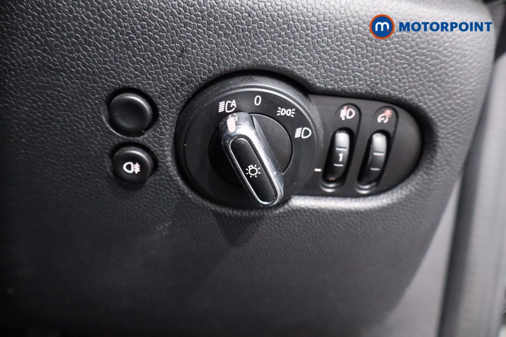 Mini Hatchback Cooper S Classic Manual Petrol Hatchback - Stock Number (1588526) - 20th supplementary image