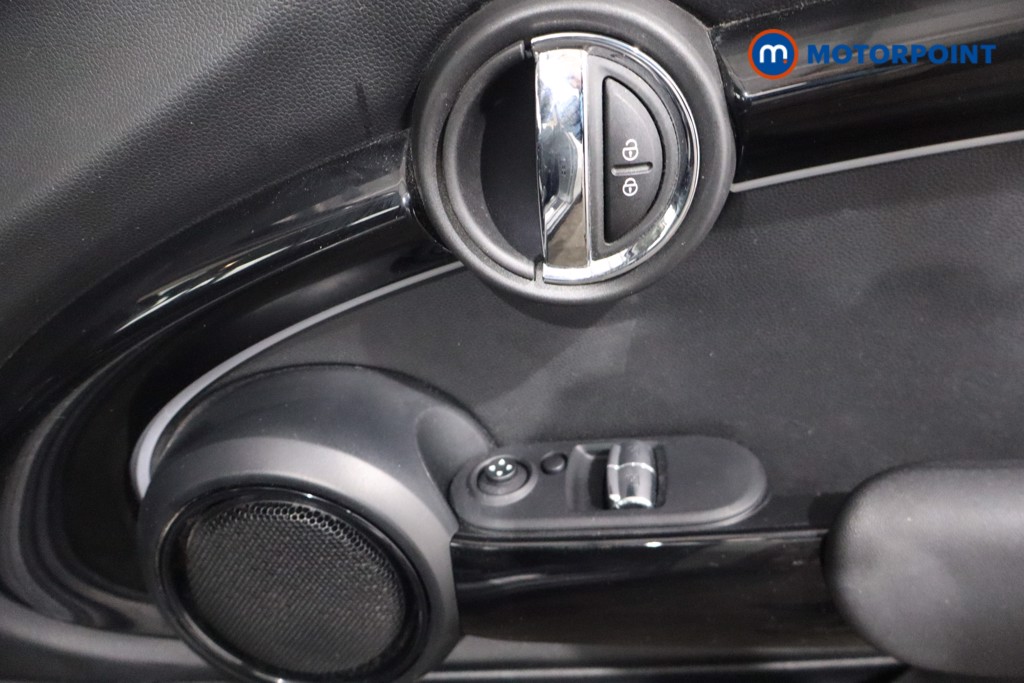 Mini Hatchback Cooper S Classic Manual Petrol Hatchback - Stock Number (1588526) - 23rd supplementary image