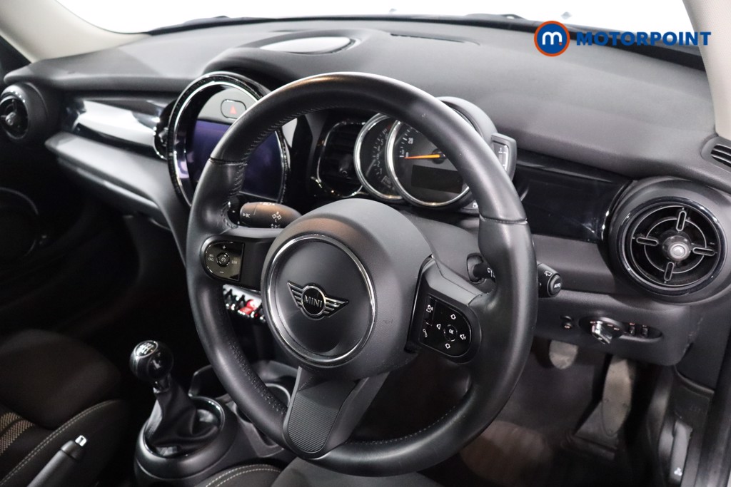 Mini Hatchback Cooper S Classic Manual Petrol Hatchback - Stock Number (1588526) - 24th supplementary image