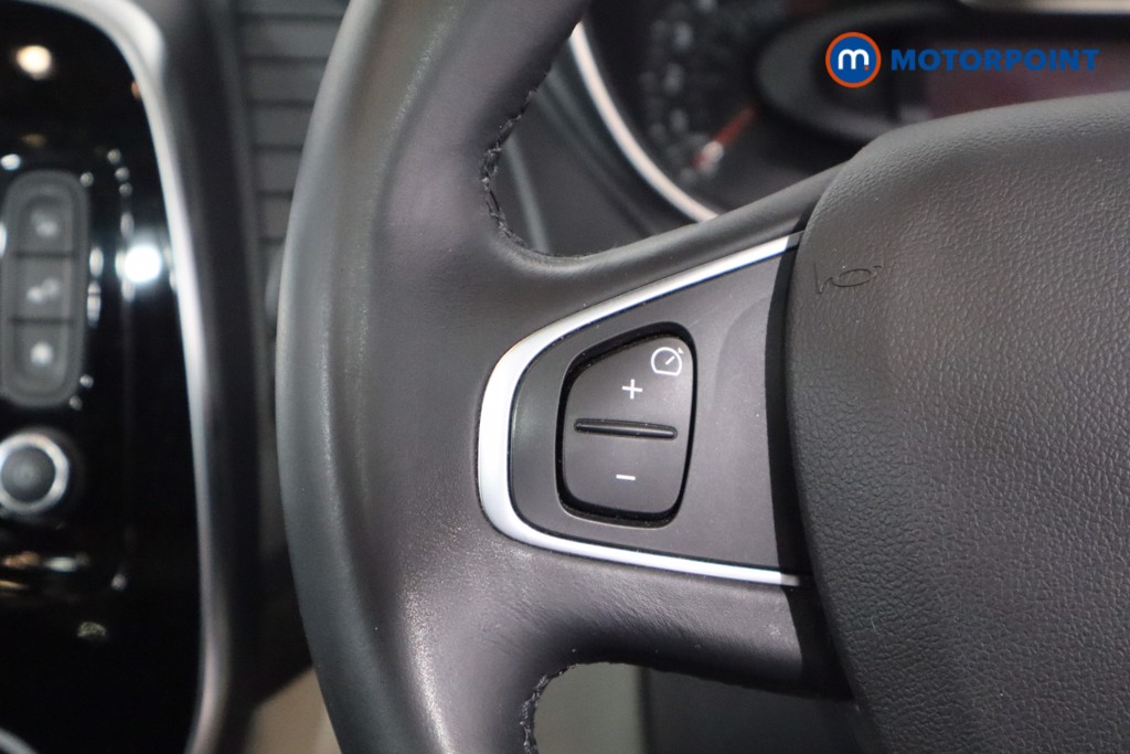 Renault Captur Gt Line Manual Petrol SUV - Stock Number (1588529) - 7th supplementary image