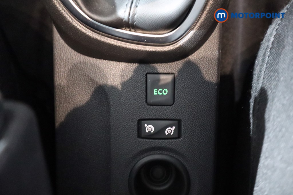 Renault Captur Gt Line Manual Petrol SUV - Stock Number (1588529) - 20th supplementary image