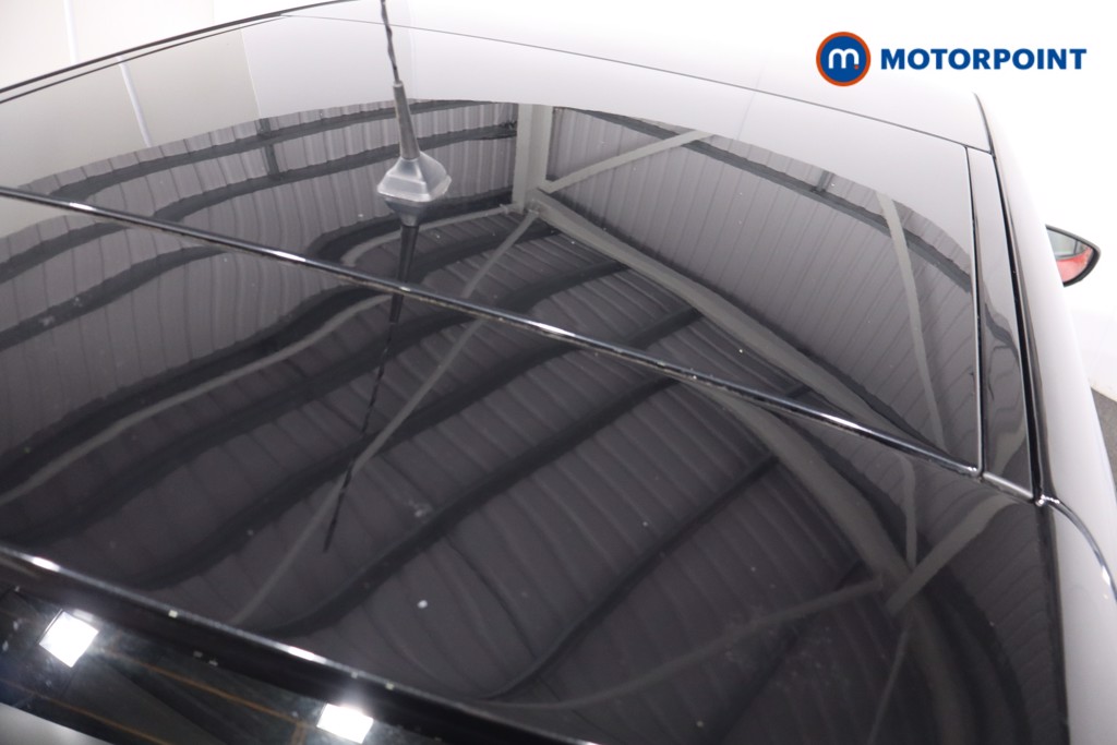 Renault Captur Gt Line Manual Petrol SUV - Stock Number (1588529) - 32nd supplementary image