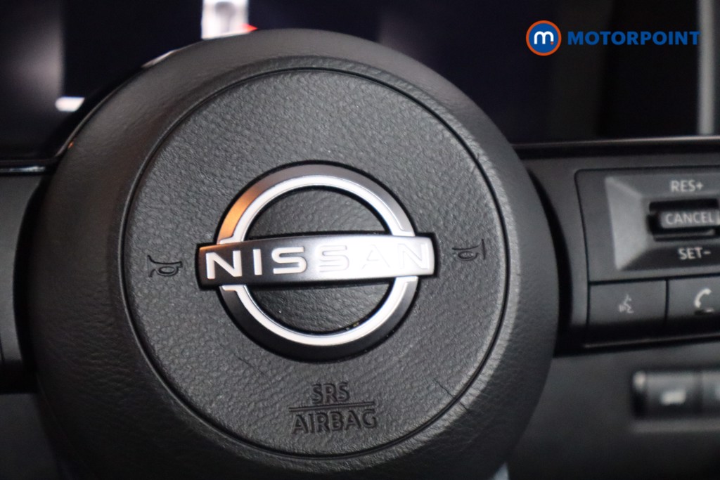 Nissan Qashqai Tekna Manual Petrol SUV - Stock Number (1588774) - 18th supplementary image