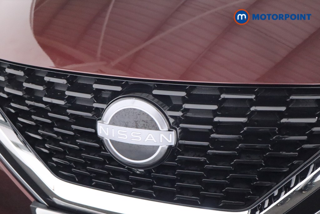 Nissan Qashqai Tekna Manual Petrol SUV - Stock Number (1588774) - 32nd supplementary image