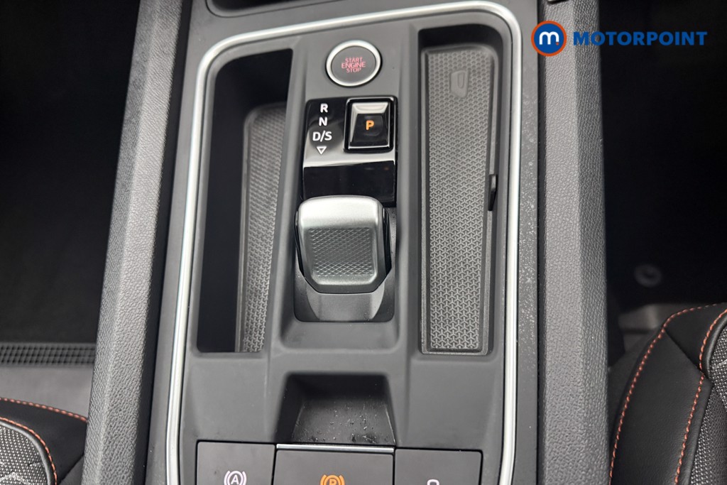 Seat Leon FR Automatic Petrol Hatchback - Stock Number (1588793) - 7th supplementary image