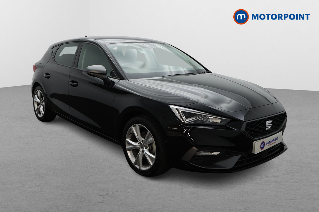 Seat Leon FR Automatic Petrol Hatchback - Stock Number (1588793) - Drivers side front corner