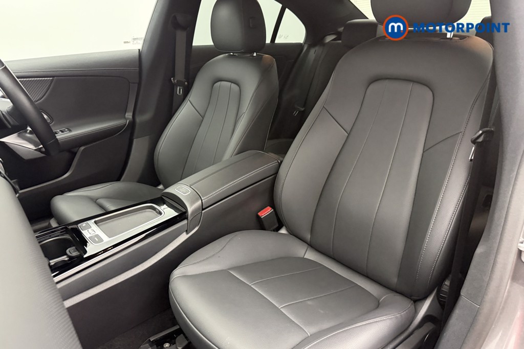 Mercedes-Benz CLA Sport Automatic Diesel Coupe - Stock Number (1588813) - 3rd supplementary image