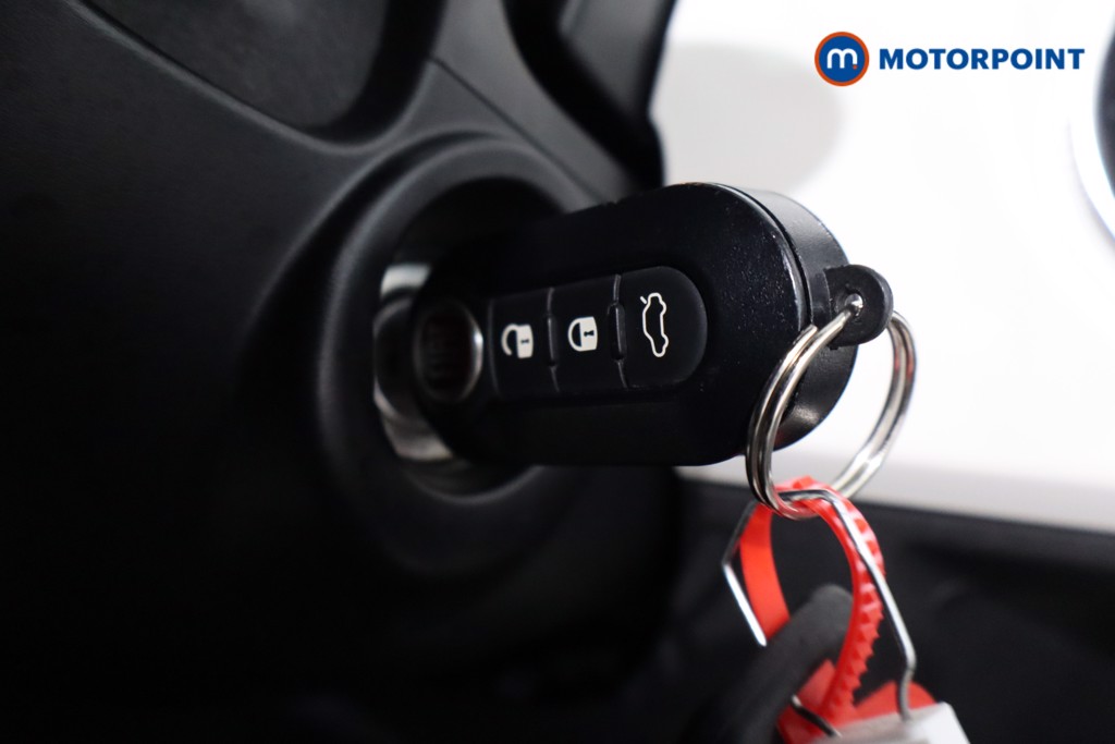 Fiat 500 Dolcevita Manual Petrol Hatchback - Stock Number (1588899) - 13th supplementary image