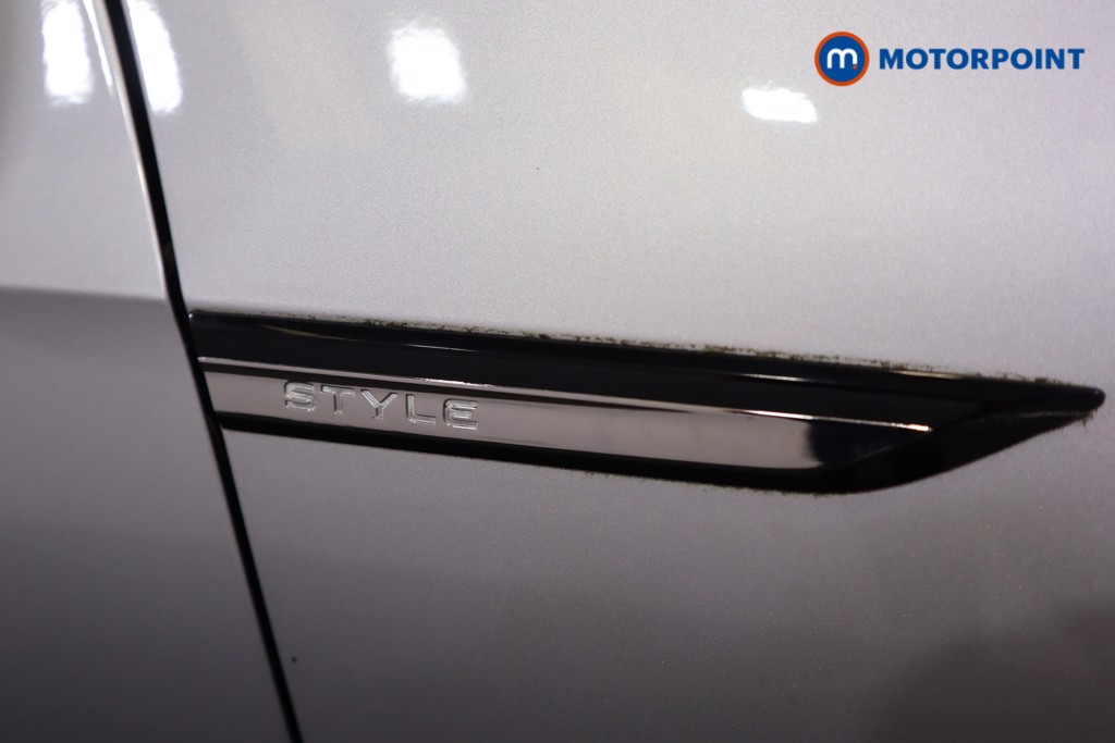 Volkswagen Golf Style Manual Petrol Hatchback - Stock Number (1589281) - 27th supplementary image