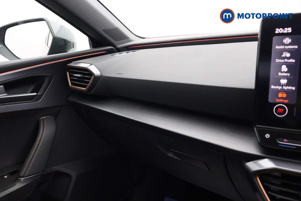 Cupra Leon Vz2 Design Edition Automatic Petrol Plug-In Hybrid Hatchback - Stock Number (1530493) - 17th supplementary image