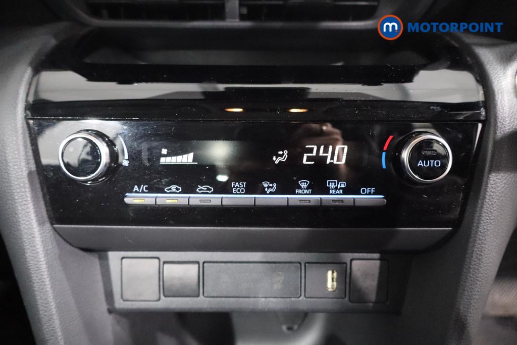 Toyota Yaris Cross Icon Automatic Petrol-Electric Hybrid Estate - Stock Number (1561837) - 3rd supplementary image