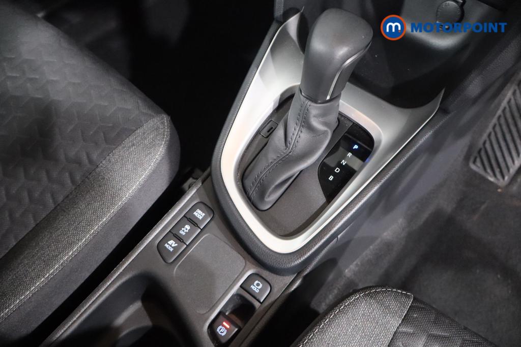 Toyota Yaris Cross Icon Automatic Petrol-Electric Hybrid Estate - Stock Number (1561837) - 4th supplementary image