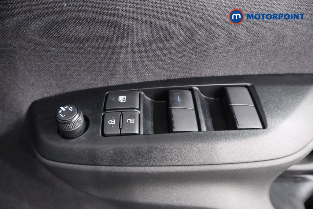 Toyota Yaris Cross Icon Automatic Petrol-Electric Hybrid Estate - Stock Number (1561837) - 12th supplementary image