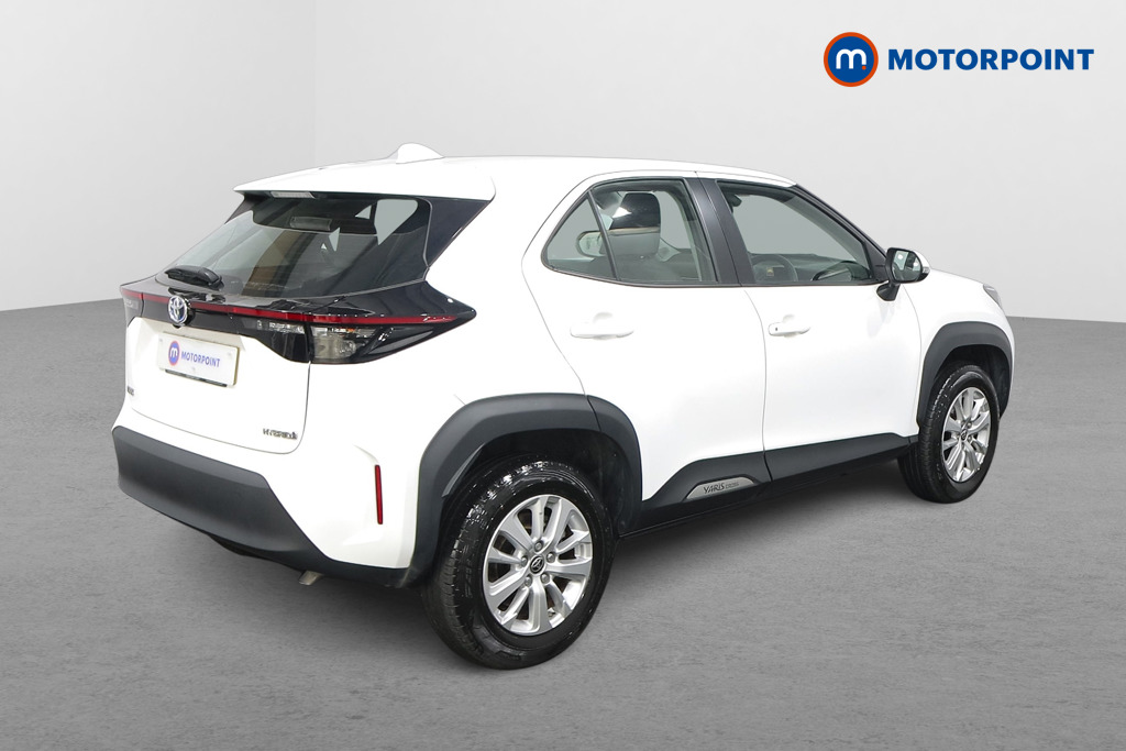 Toyota Yaris Cross Icon Automatic Petrol-Electric Hybrid Estate - Stock Number (1561837) - Drivers side rear corner