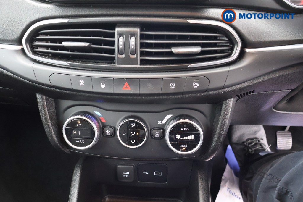 Fiat Tipo Cross 1.0 5Dr Manual Petrol Hatchback - Stock Number (1562245) - 9th supplementary image