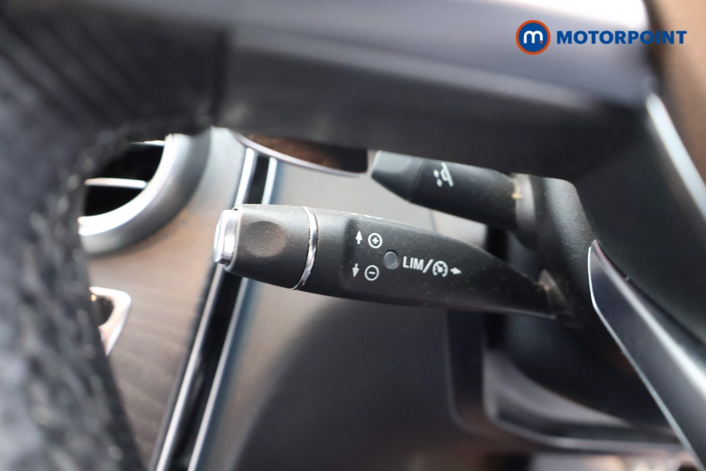 Mercedes-Benz C Class Amg Line Automatic Diesel Convertible - Stock Number (1563799) - 5th supplementary image