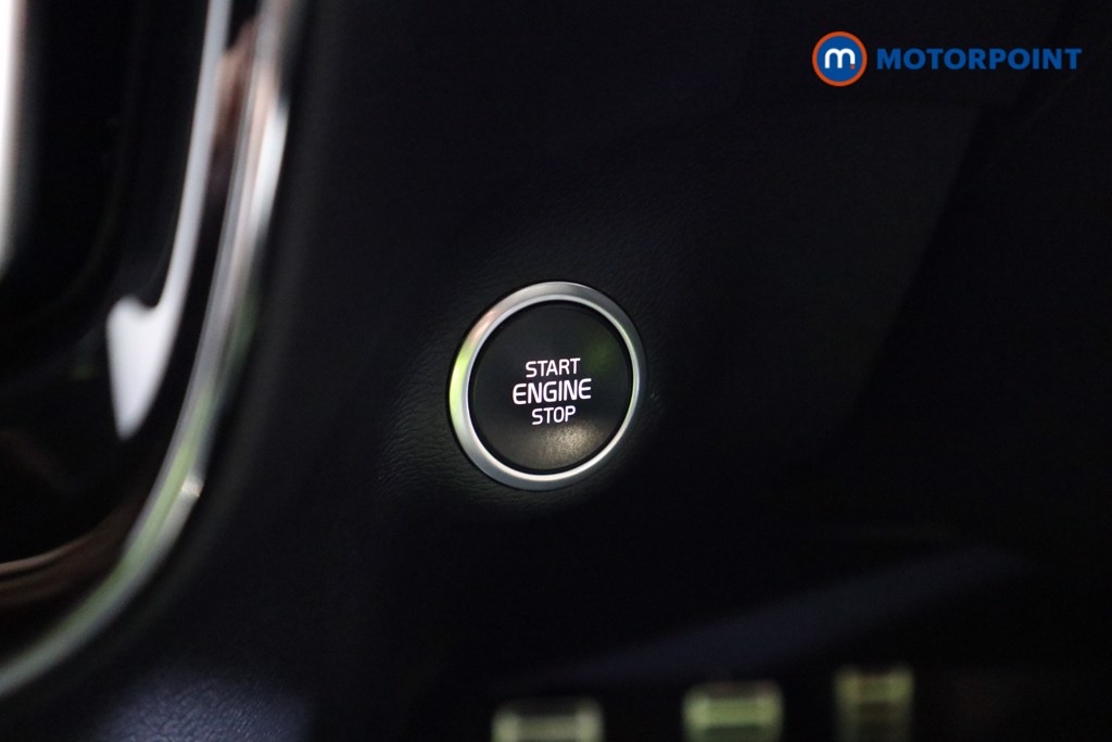 Volvo Xc40 R Design Manual Petrol SUV - Stock Number (1570383) - 7th supplementary image