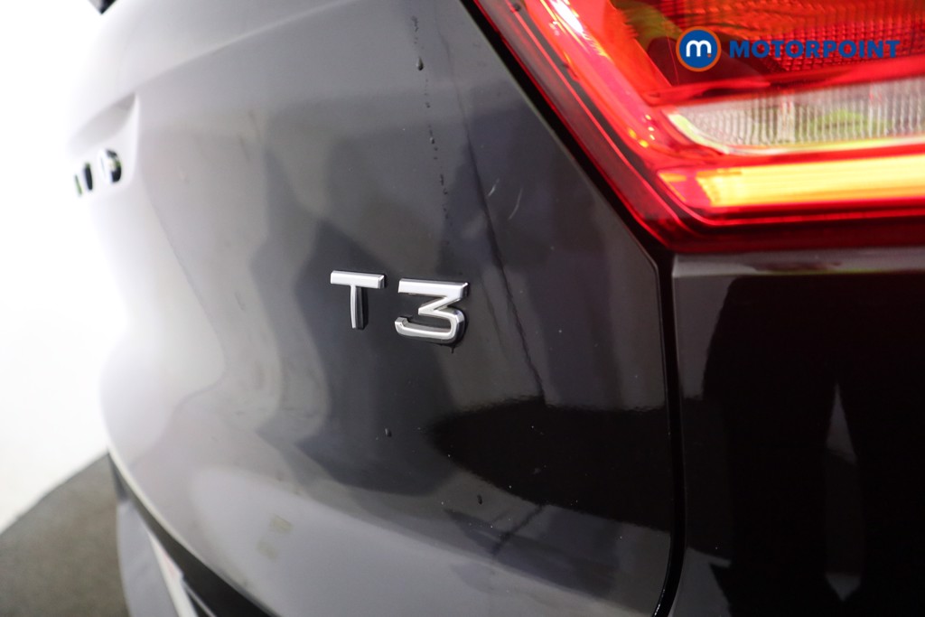 Volvo Xc40 R Design Manual Petrol SUV - Stock Number (1570383) - 27th supplementary image