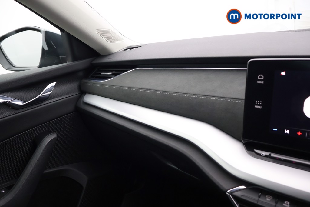 Skoda Octavia Se L Manual Petrol Hatchback - Stock Number (1570583) - 13th supplementary image