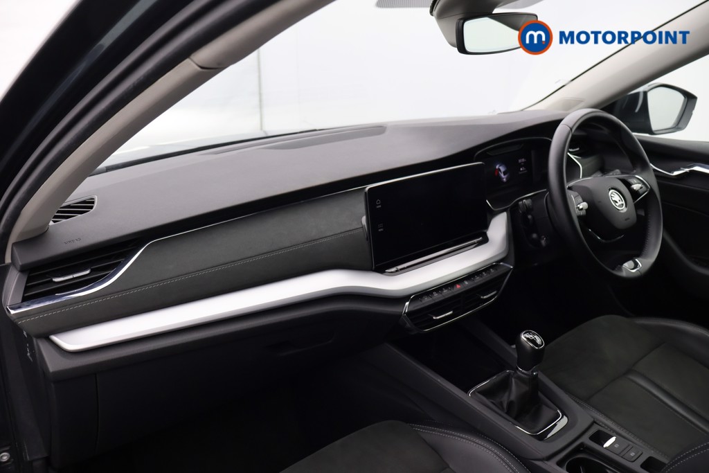 Skoda Octavia Se L Manual Petrol Hatchback - Stock Number (1570583) - 21st supplementary image