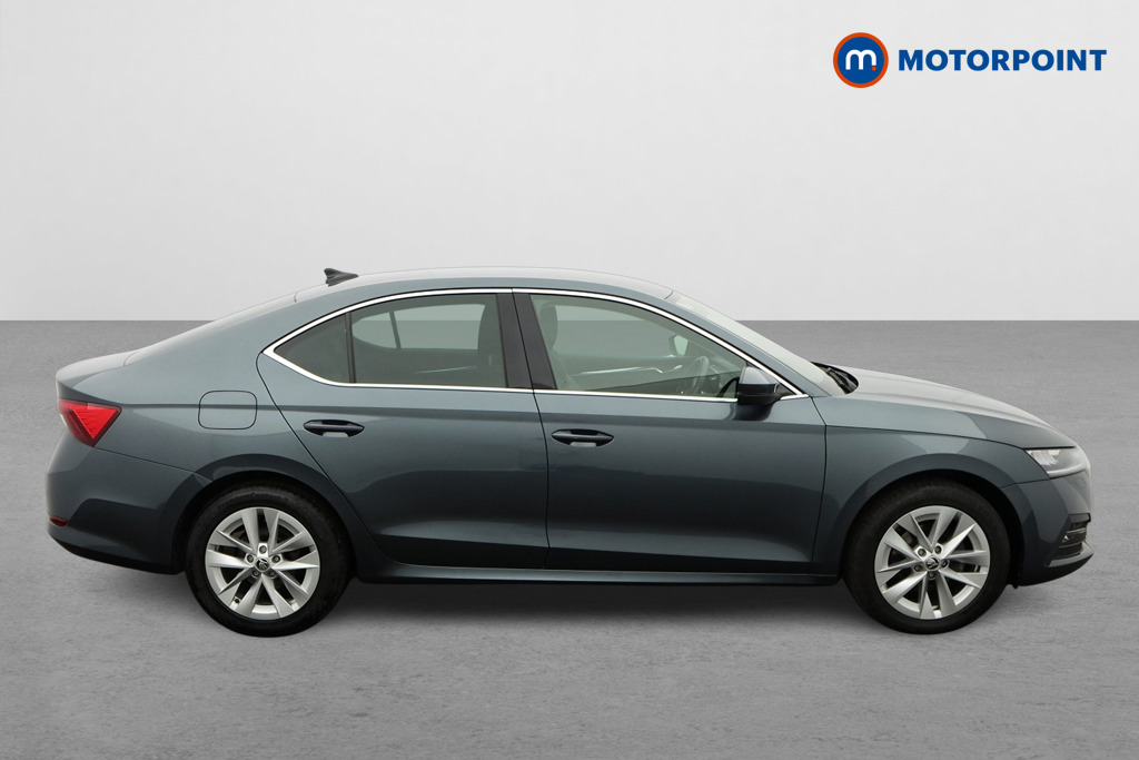 Skoda Octavia Se L Manual Petrol Hatchback - Stock Number (1570583) - Drivers side
