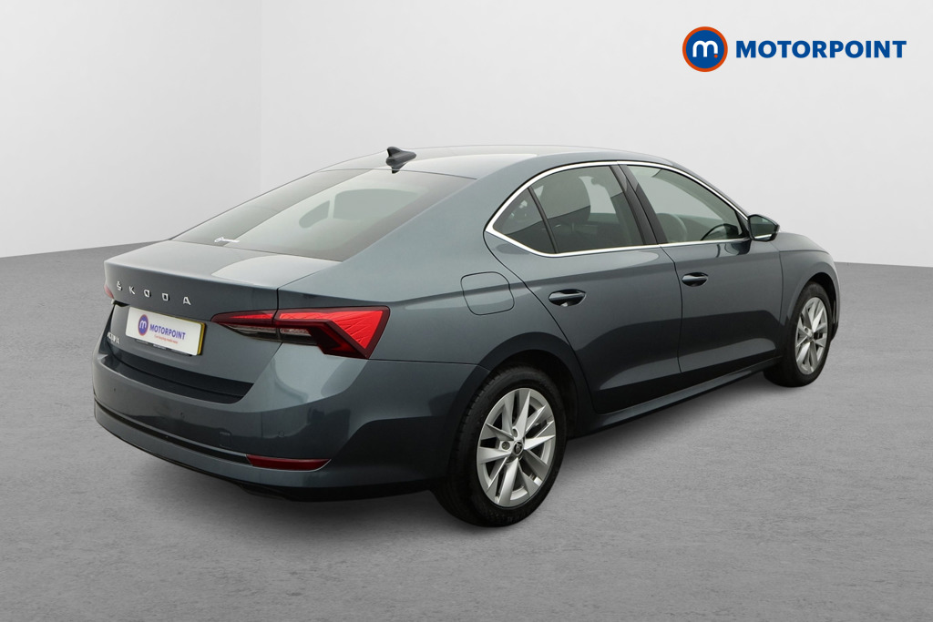 Skoda Octavia Se L Manual Petrol Hatchback - Stock Number (1570583) - Drivers side rear corner
