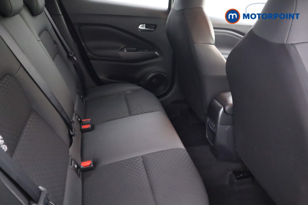 Nissan Juke N-Connecta Automatic Petrol-Electric Hybrid SUV - Stock Number (1571595) - 14th supplementary image
