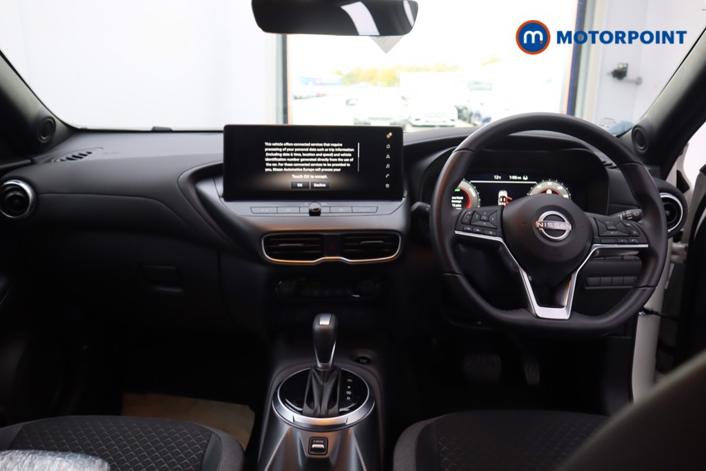 Nissan Juke N-Connecta Automatic Petrol-Electric Hybrid SUV - Stock Number (1571595) - 15th supplementary image