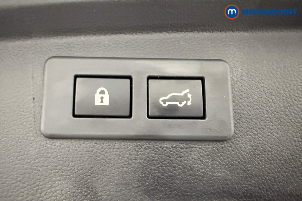 Subaru Outback Touring Automatic Petrol Estate - Stock Number (1571675) - 27th supplementary image