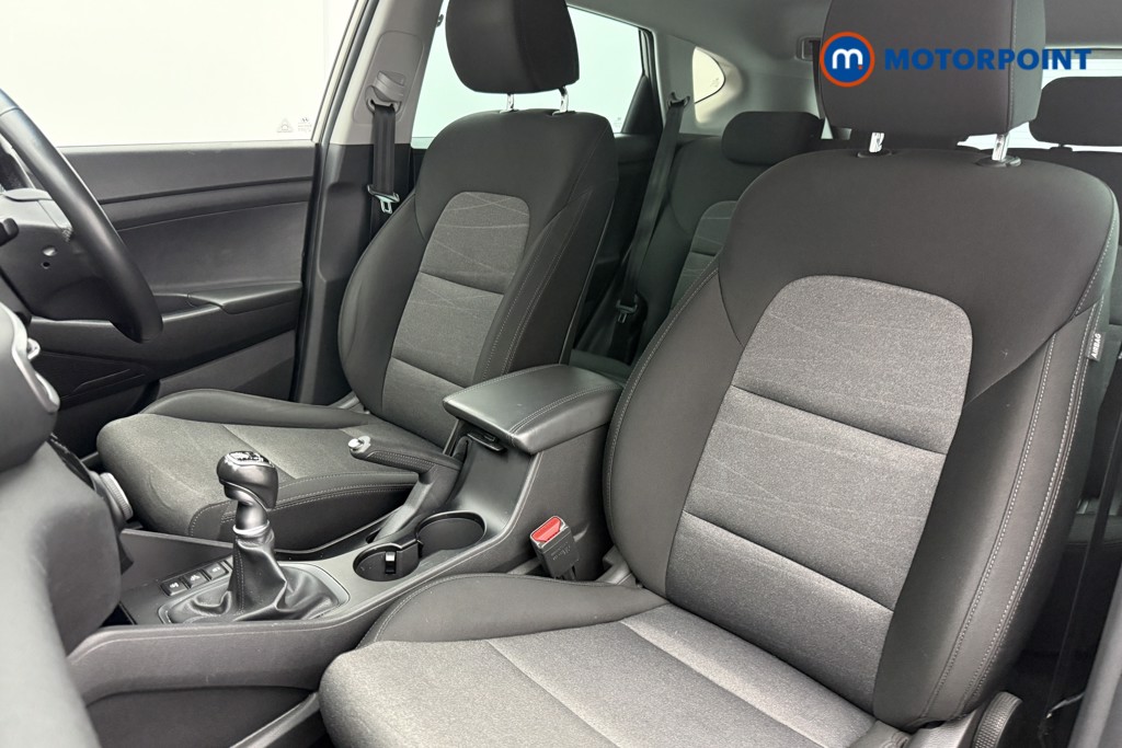 Hyundai Tucson Se Nav Manual Petrol SUV - Stock Number (1572693) - 3rd supplementary image