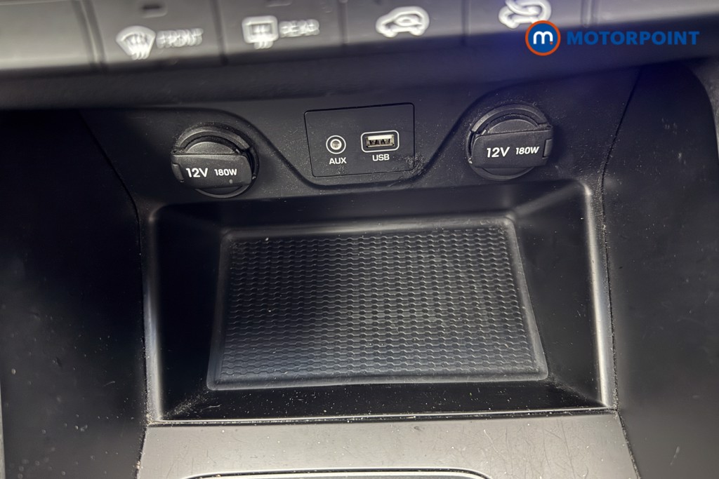 Hyundai Tucson Se Nav Manual Petrol SUV - Stock Number (1572693) - 14th supplementary image